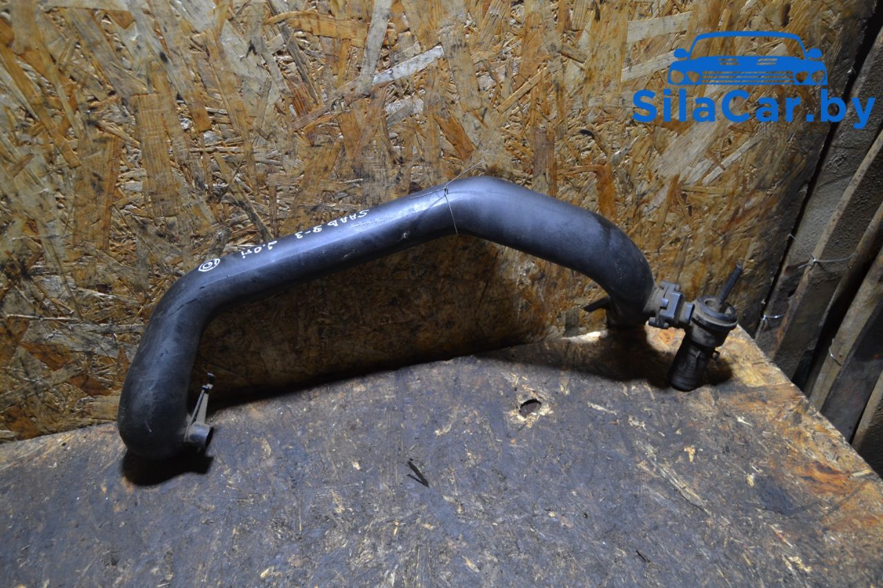 патрубок интеркулера Saab 9-3 1 поколение 2003, 2.0 л., Ti, бензин - фото №1