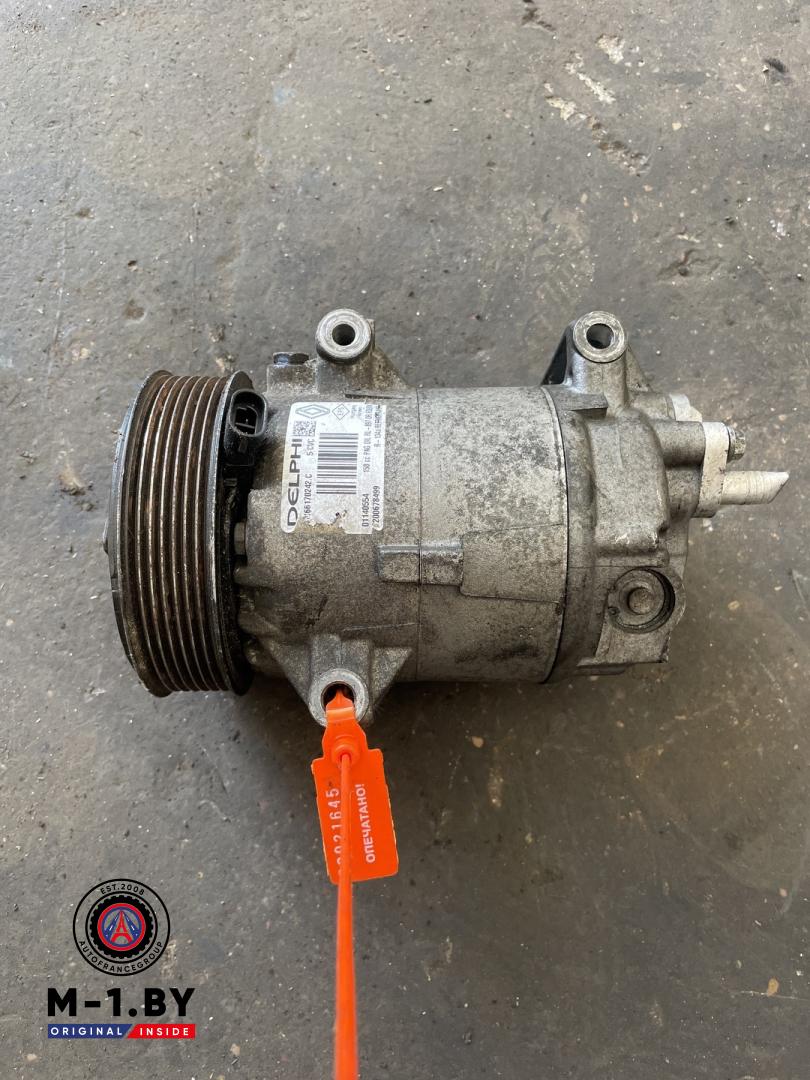 компрессор кондиционера Renault Scenic 2 поколение (2003 - 2006), 1.9 л., дизель, 8200678499 - фото №1