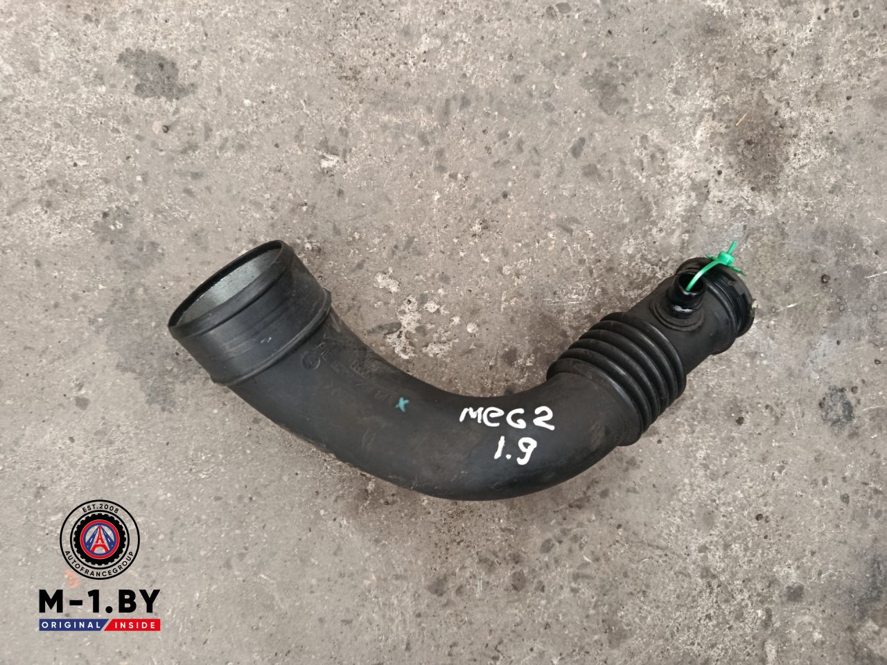 патрубок интеркулера Renault Megane 2 поколение (2002 - 2006), 8200201615 - фото №1