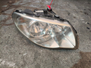 фара правая Chrysler Voyager 4 поколение [рестайлинг] (2004 - 2007)