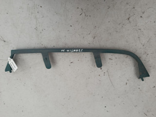 Накладка (ресничка) фары левая Citroen Xantia 1 поколение [рестайлинг] 2001