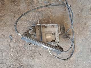 электроручник Renault Scenic 2 поколение (2003 - 2006), 8200418647