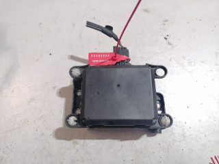 радар / датчик активного круиз контроля Peugeot 3008 1 поколение (2010 - 2013), 9673171780