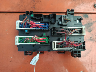 блок предохранителей Jeep Grand Cherokee 4 поколение [рестайлинг] (2013 - 2016), 681964607AD