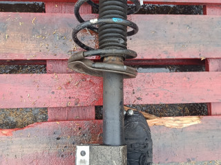 стойка передняя правая Citroen C4 1 поколение (2004 - 2008)