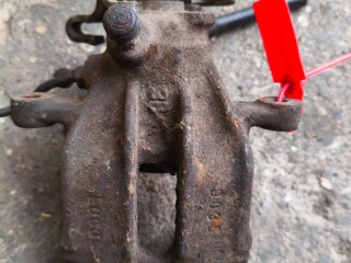 суппорт задний правый Peugeot 807 1 поколение (2002 - 2008)