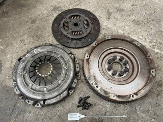 комплект сцепления Peugeot 307 1 поколение (2001 - 2005), 2.0 л., дизель