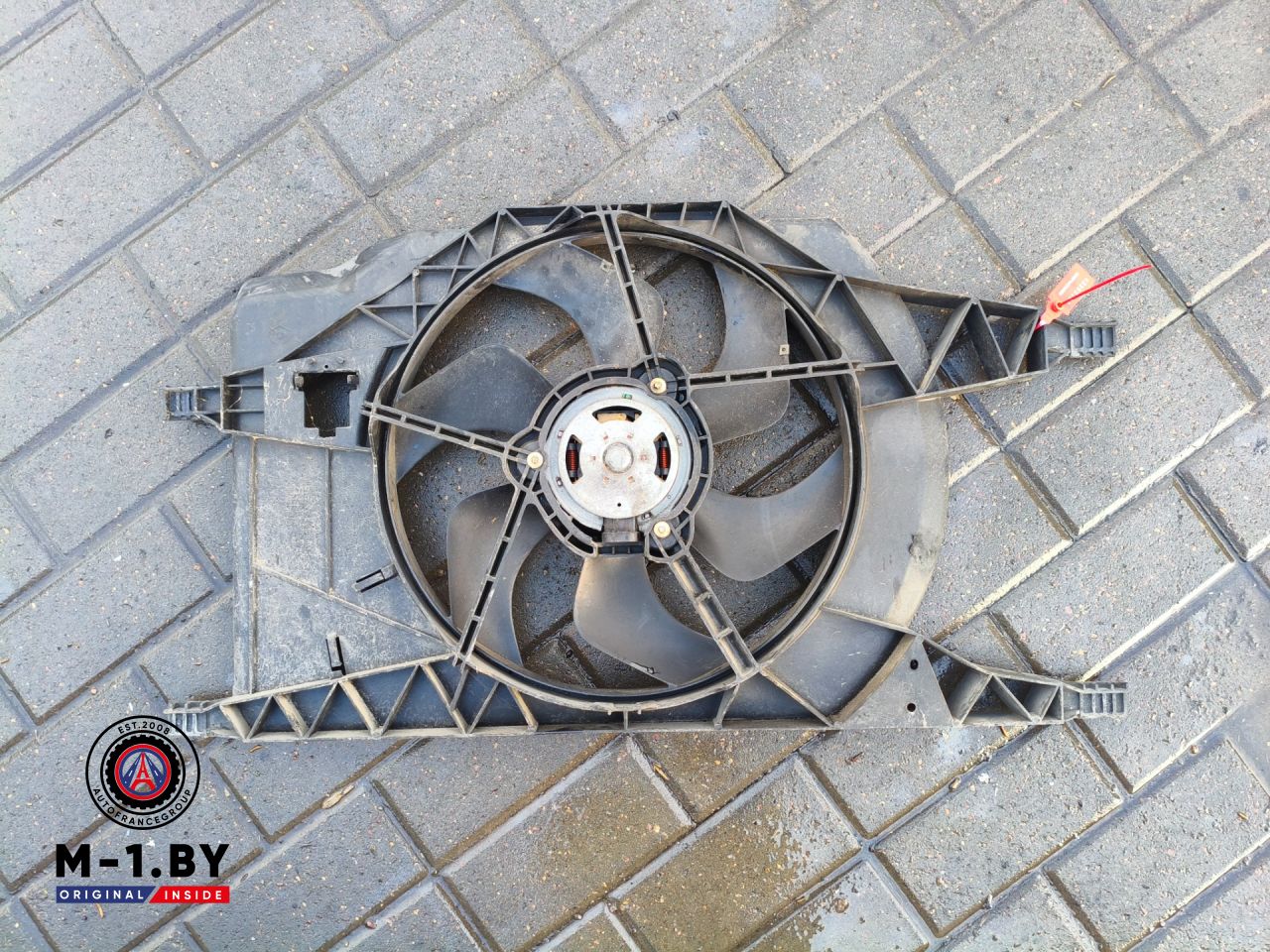 вентилятор радиатора Renault Laguna 2 поколение (2001 - 2005), 820025635 - фото №1