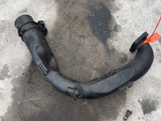 патрубок интеркулера Renault Scenic 3 поколение (2009 - 2012), 8200645723