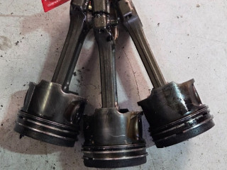 поршень Renault Scenic 2 поколение (2003 - 2006), 1.5 л., дизель