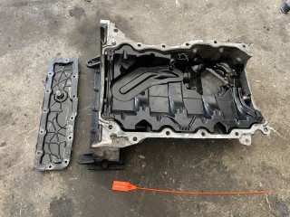 масляный поддон Mercedes-Benz C-Класс W205/S205/C205 (2014 - 2018), 1.6 л., дизель, A6260101000