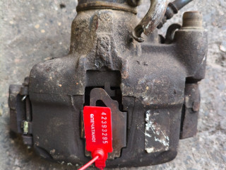 суппорт передний правый Citroen Xantia 1 поколение (1992 - 1998)