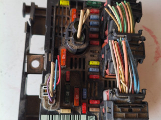 блок предохранителей Citroen C5 2 поколение (2008 - 2017), BSMR02, 9664705980