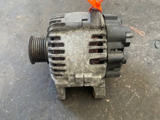 генератор Renault Scenic 2 поколение (2003 - 2006), 8200667610