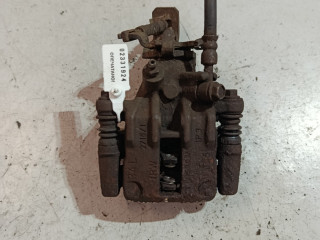 суппорт задний левый Nissan Almera N16 (2000 - 2003)