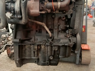 двигатель Renault Logan 1 поколение (2004 - 2009), 1.5 л., дизель, K9K740