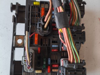 блок предохранителей Peugeot 308 T7 (2007 - 2011), 9664706280, BSMR05