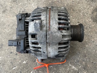 генератор Renault Laguna 2 поколение (2001 - 2005), 8200229907