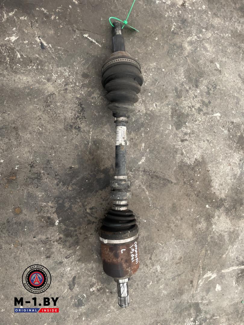 полуось передняя левая (приводной вал, ШРУС) Nissan Qashqai 1 поколение (2006 - 2010), 1.5 л., дизель - фото №1