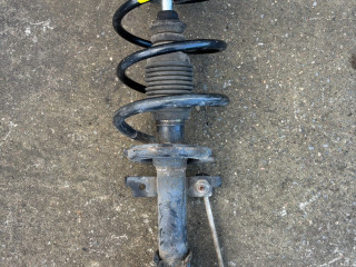 стойка передняя левая Renault Laguna 2 поколение (2001 - 2005)