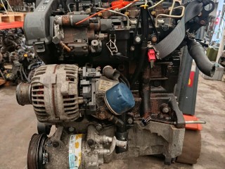 двигатель Renault Scenic 2 поколение [рестайлинг] (2006 - 2010), 1.5 л., дизель, K9K732