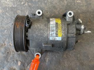 компрессор кондиционера Renault Megane 2 поколение (2002 - 2006), 1.9 л., дизель, 8200309193