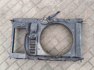 передняя панель крепления облицовки (телевизор) Citroen C4 2 поколение 2014, 1.6 л., дизель