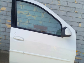 дверь передняя правая Renault Logan 1 поколение [рестайлинг] (2009 - 2012), седан