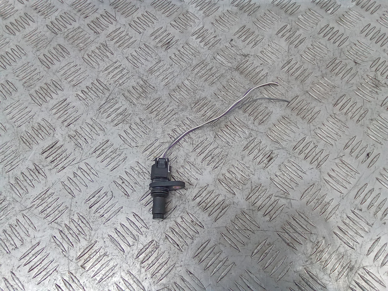 датчик распредвала Renault Scenic 3 поколение 2011, 2.0 л., бензин - фото №1