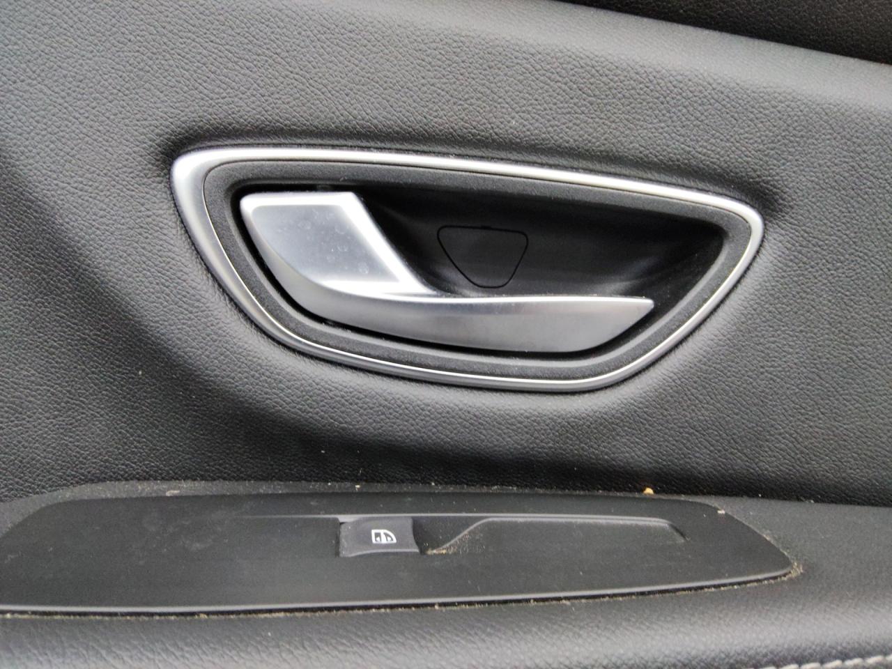 ручка внутренняя задняя левая Renault Scenic 4 поколение 2018 - фото №1