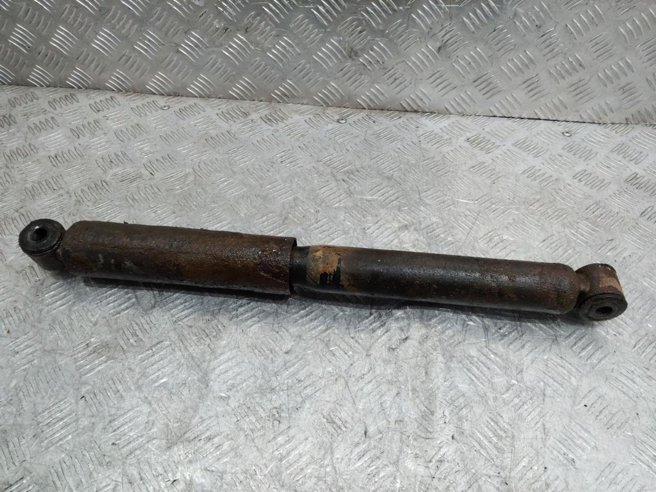 амортизатор задний Mercedes-Benz Sprinter 2 поколение (W906) 2011, 2.2 л., дизель - фото №1