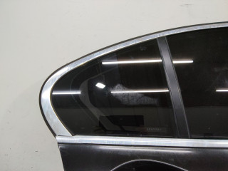форточка задняя правая BMW 7 серия F01/F02 2012