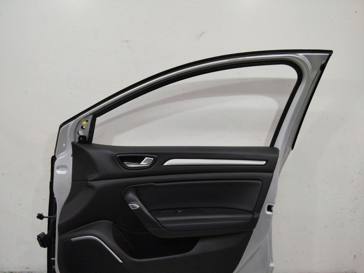 стеклоподъемник электрический передний правый Renault Megane 4 поколение 2019, хетчбэк 5 дв., 402777D, 181219, 193705 - фото №1