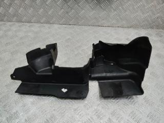 воздуховод (дефлектор) радиатора Ford Mustang 6 поколение S550 2015, FR3B-8102-CD