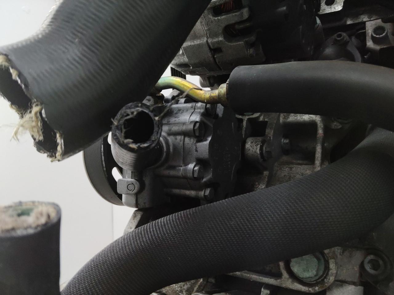 насос гидроусилителя руля Audi A4 B7 2005, 2.0 л., BNA, дизель, вариатор, 038145255 - фото №1