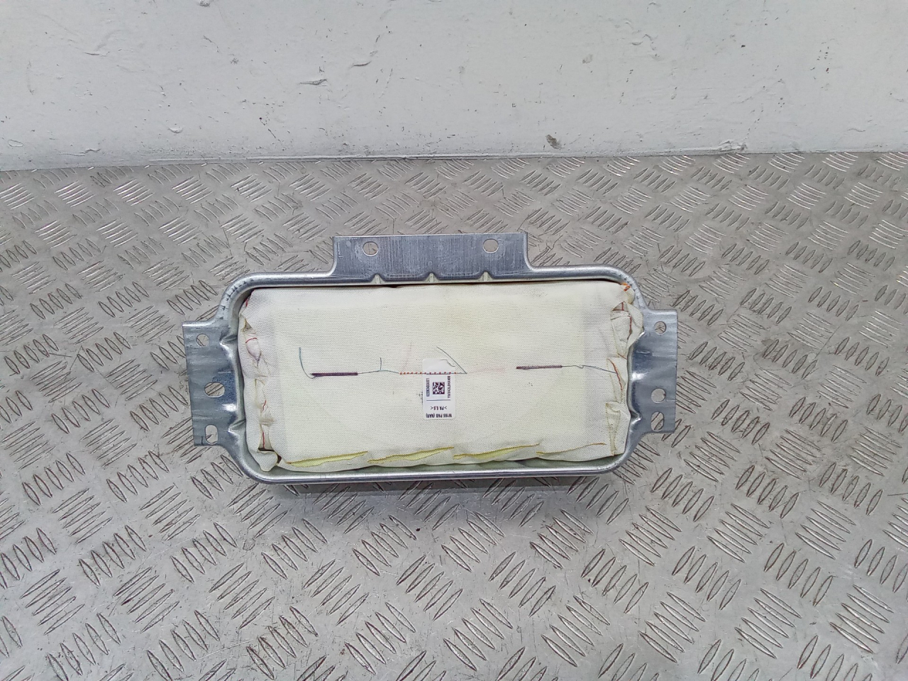 подушка безопасности пассажира Mercedes-Benz GL-Класс X166 2014, 623363400A001 - фото №1