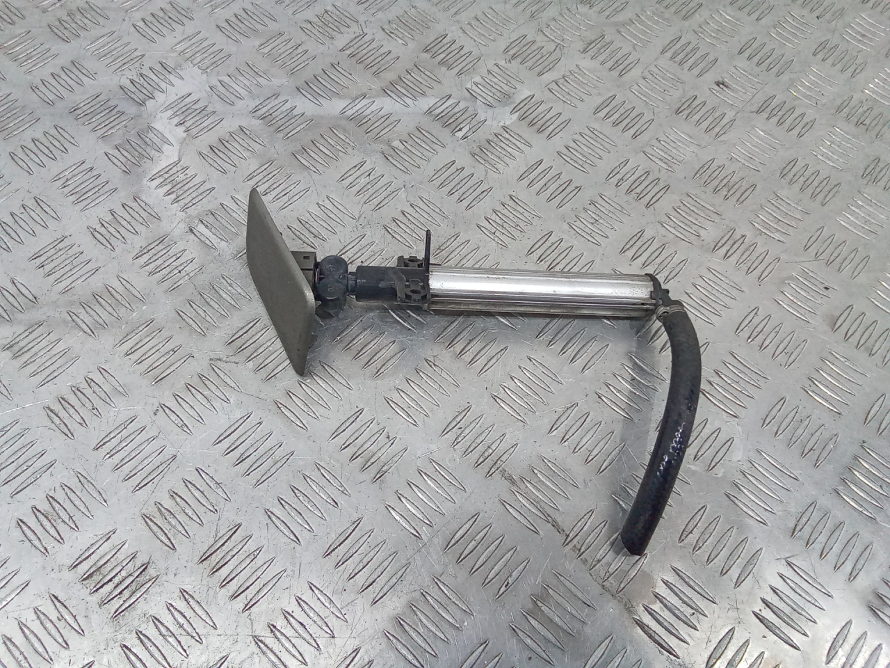 форсунка омывателя фары правая Citroen C4 Picasso 1 поколение 2010 - фото №1