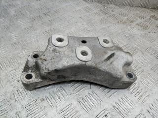 кронштейн КПП Volkswagen Passat B6 2005, 1.9 л., BKC, дизель, 1K0199117