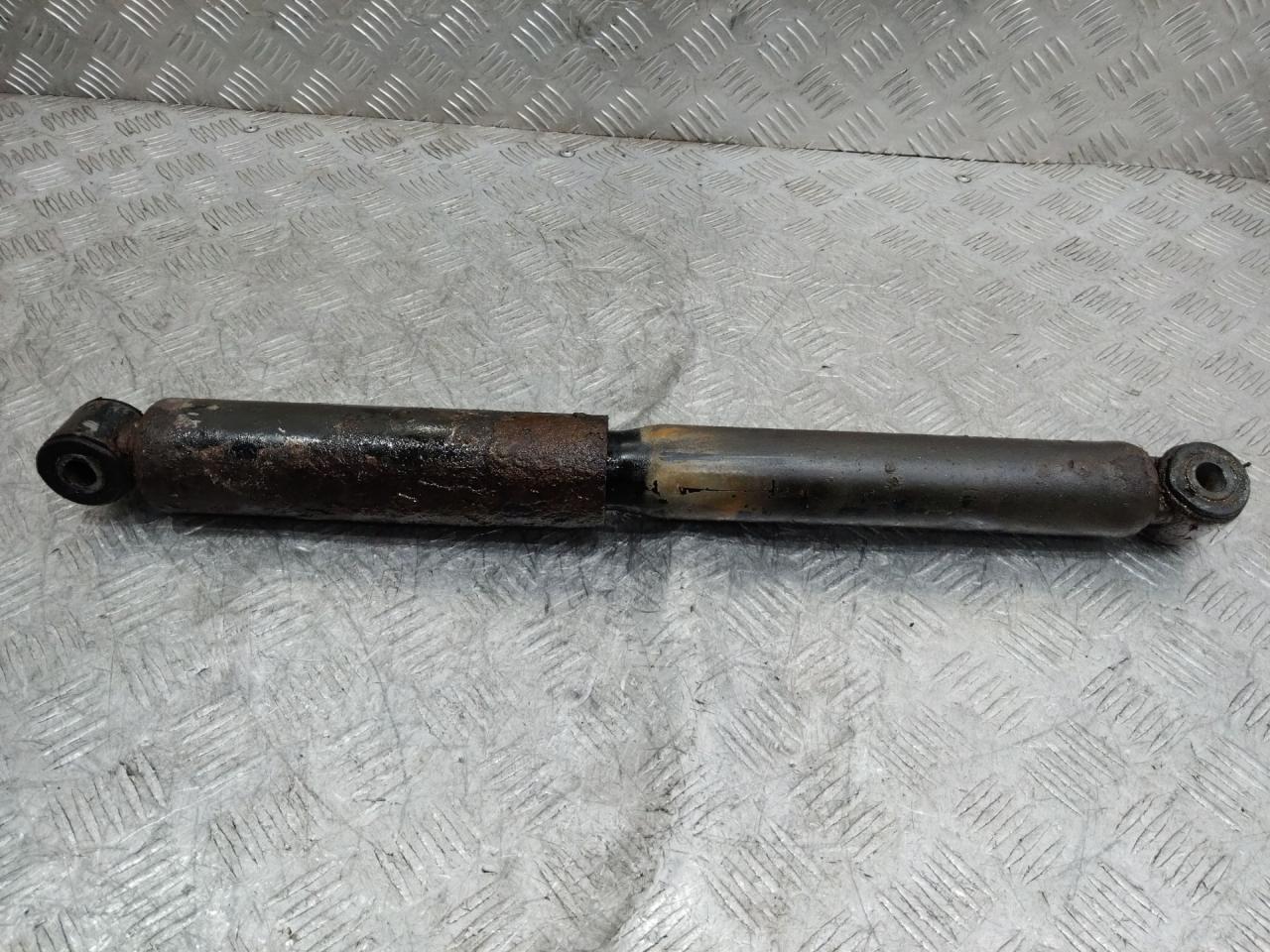 амортизатор задний Mercedes-Benz Sprinter 2 поколение (W906) 2011, 2.2 л., дизель - фото №1