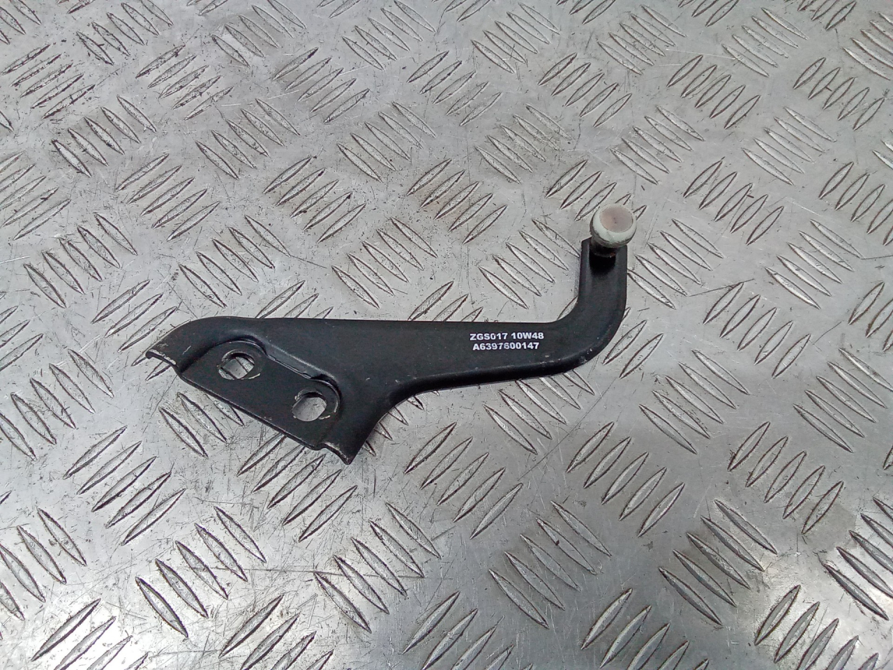 ролик двери сдвижной Mercedes-Benz Vito W639 2010, A6397600147 - фото №1