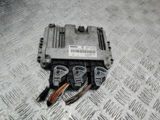 блок управления двигателем Opel Vivaro A 2006, 1.9 л., дизель, МКПП, 8200051608