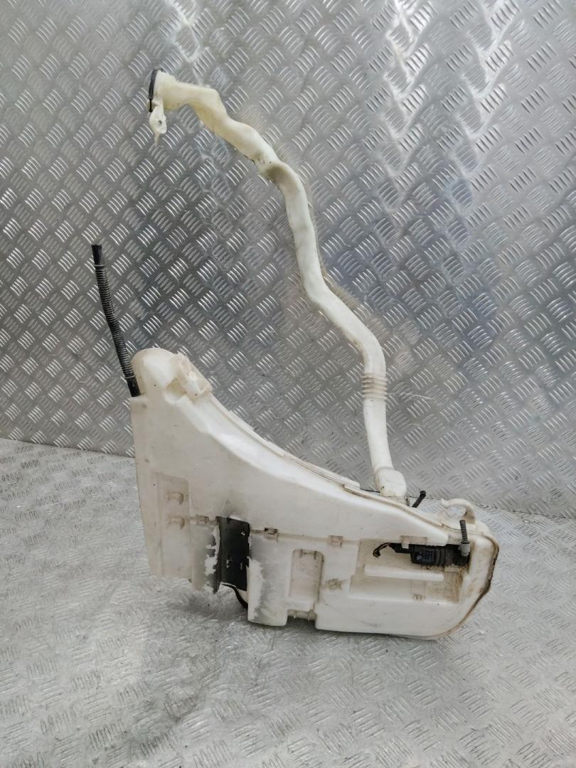 бачок омывателя BMW 5 серия F07/F10/F11 2010, 7178745 - фото №1