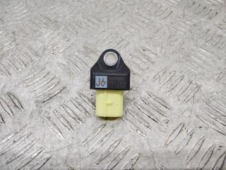 датчик удара Toyota C-HR 1 поколение AX10 2018, 89831F4010