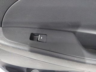 кнопка стеклоподъемника двери задней правой Hyundai Tucson 3 поколение [рестайлинг] 2020