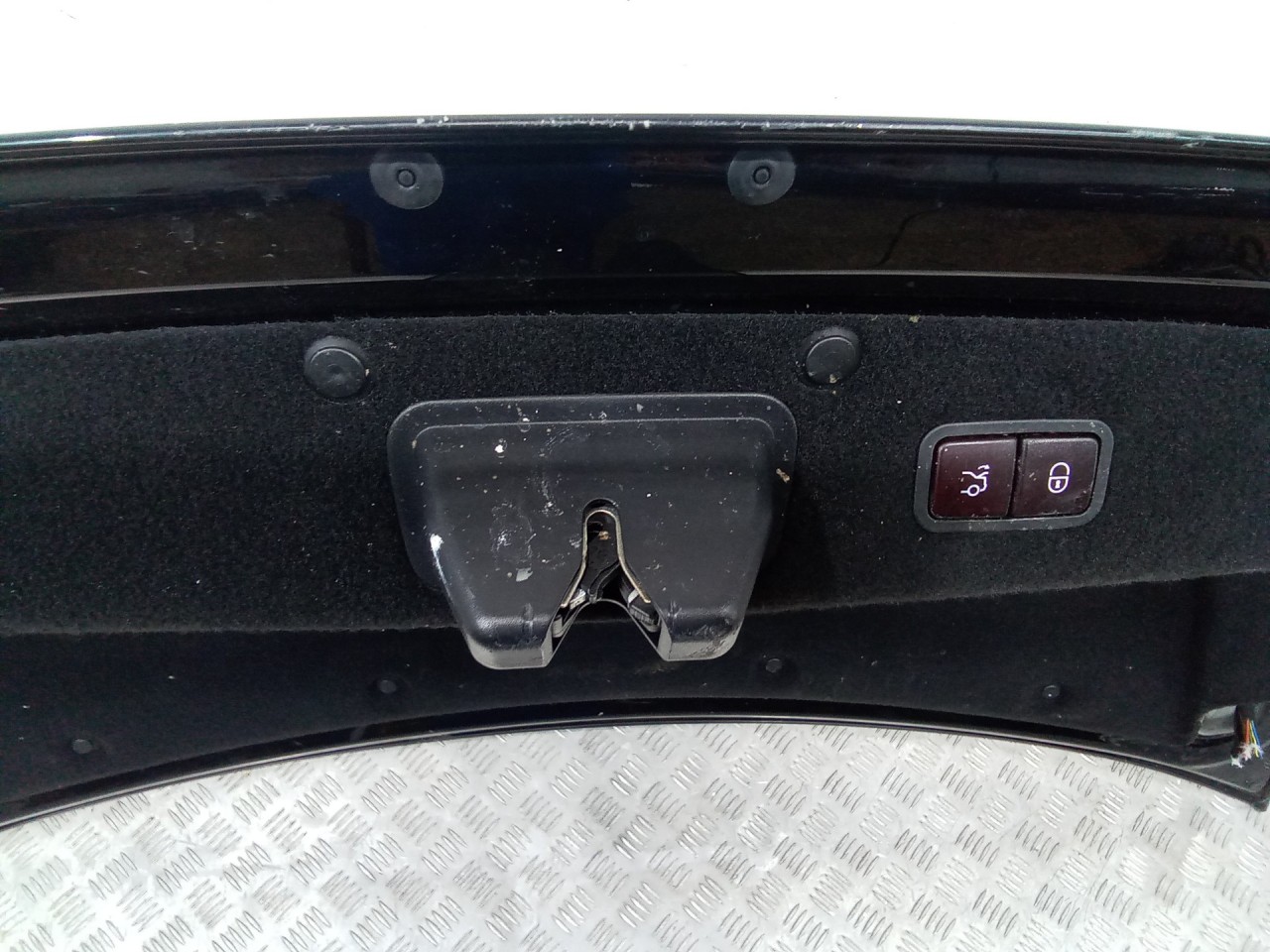 замок багажника Mercedes-Benz S-Класс W222/C217/A217 2014 - фото №1