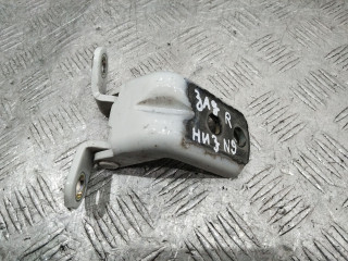 петля двери Nissan X-Trail T32 2016, 1.6 л., дизель, A047742