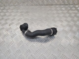 патрубок радиатора BMW 5 серия F07/F10/F11 2010, 3.0 л., дизель, 7800101