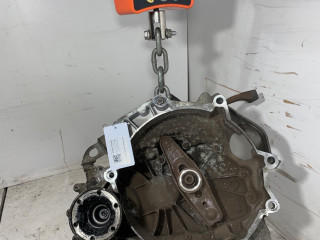 КПП механическая (МКПП) Volkswagen Polo 4 поколение [рестайлинг] 2006, 1.2 л., бензин, МКПП, хетчбэк 5 дв., GSB, JHQ, LVE, GDP, GSB, GEU, JUS, GKS, GKU, GET, GRZ, JHN, FQE, JPU, GRY, FCU