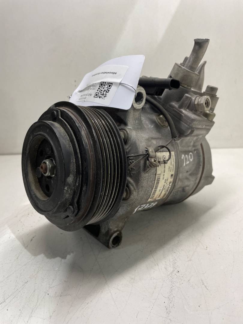 компрессор кондиционера Mercedes-Benz C-Класс W205/S205/C205 2016, 2.0 л., бензин, A0008304400, A0008303902, A0008303801, A0032306911, A0008303002, A0038302060, A0038303202, 0008304400 - фото №1