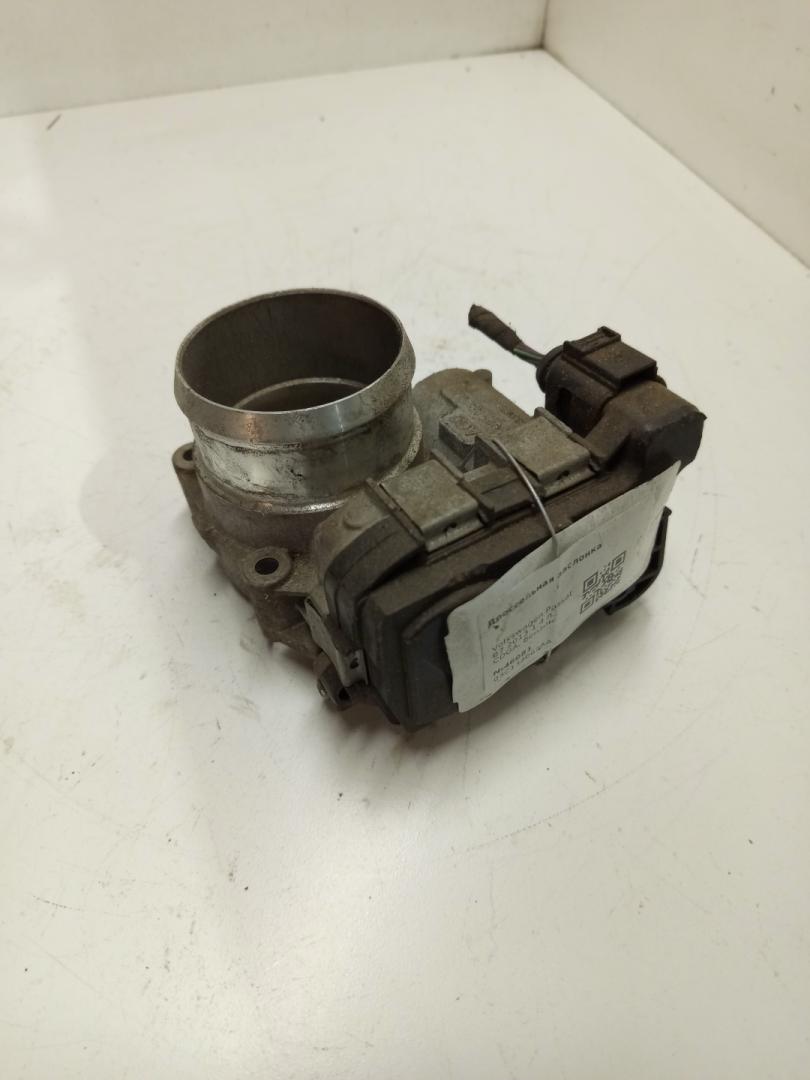 заслонка дроссельная Volkswagen Passat B7 2013, 1.4 л., бензин, 03C133062AA - фото №1